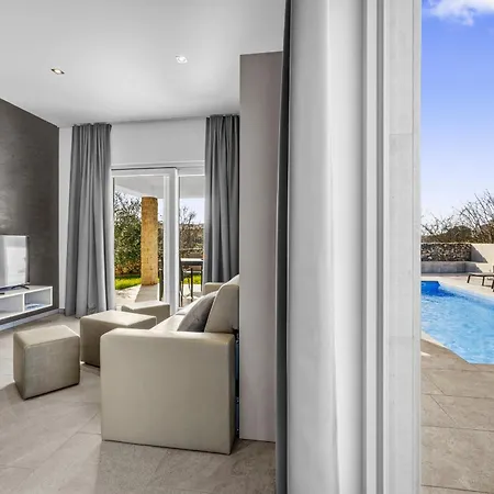 Lejlighed Oliva Serenity Pool *