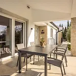 Oliva Serenity Pool Daire *