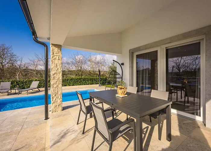 Appartamento Oliva Serenity Pool Pomer