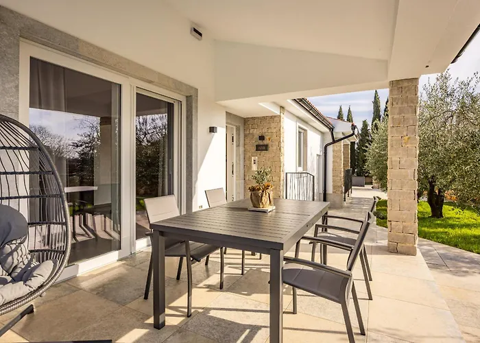 Oliva Serenity Pool Appartamento *